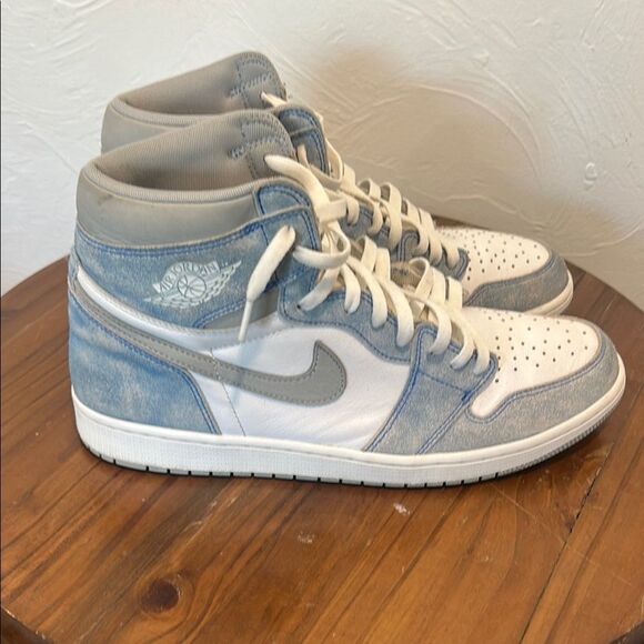 Nike Air Jordan 1 Retro High “Hyper Royal” Blue/Grey/White Mens 13 - Picture 4 of 8